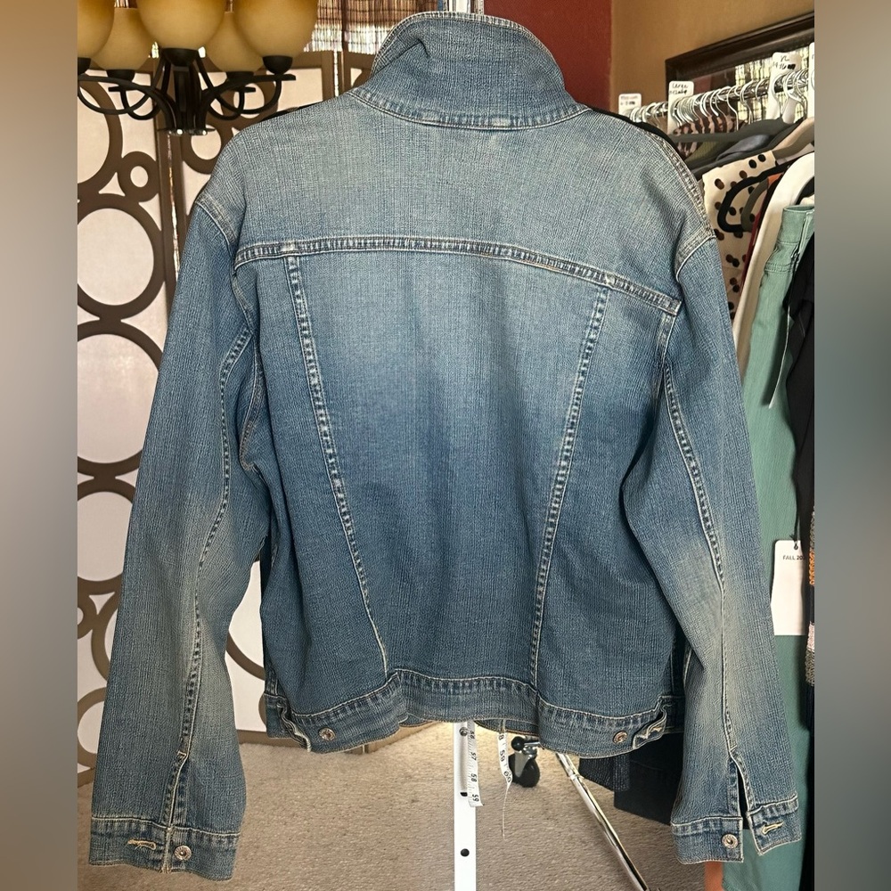 Levi’s Classic Denim Jacket 3X Medium Wash Trucker Button Front - Picture 6 of 10